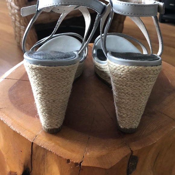 Leather upper wedges. Brand new never worn. - Picture 6 of 7